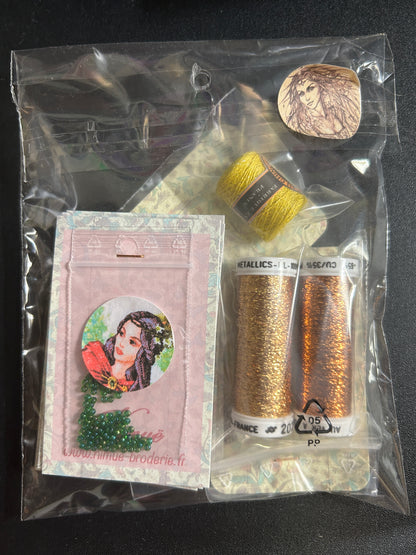 Viviane Special Materials Kit